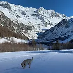 Arolla Bourg-Saint-Maurice