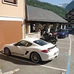 Ξενοδοχείο Arolla Bourg-Saint-Maurice