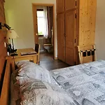 Ξενοδοχείο Arolla