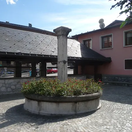 Ξενοδοχείο Arolla Bourg-Saint-Maurice