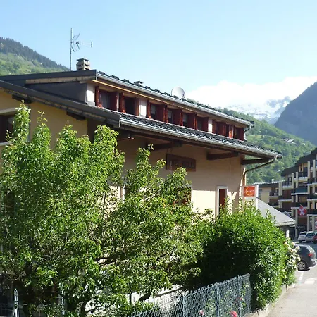 Arolla Bourg-Saint-Maurice