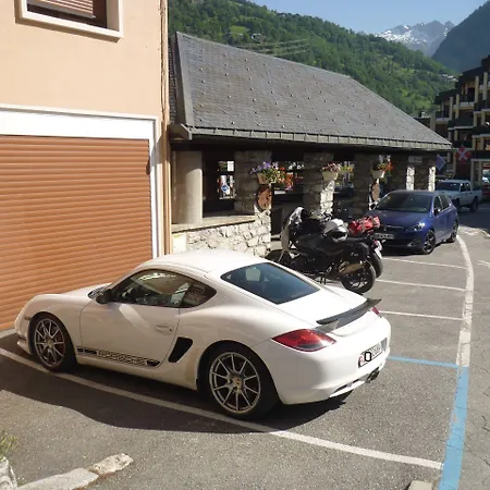 Ξενοδοχείο Arolla Bourg-Saint-Maurice
