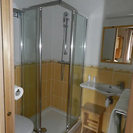 Arolla Bourg-Saint-Maurice