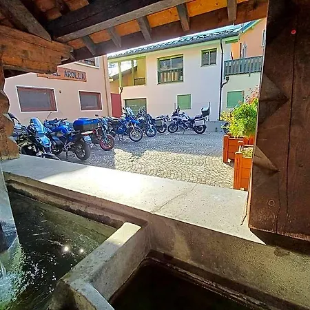 Arolla 2*