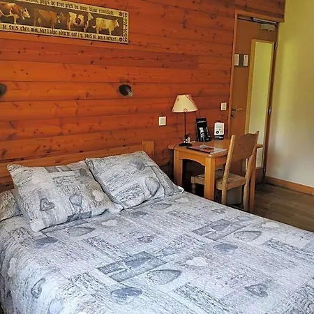 Arolla Hotel 2*