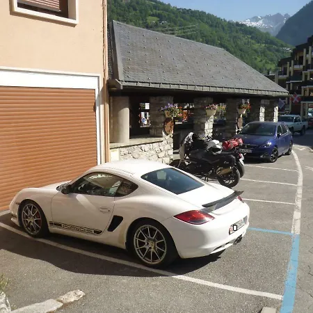 Hotel Arolla Bourg-Saint-Maurice