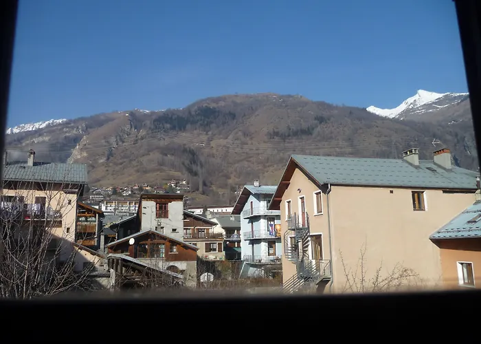 Hotel Arolla Bourg-Saint-Maurice